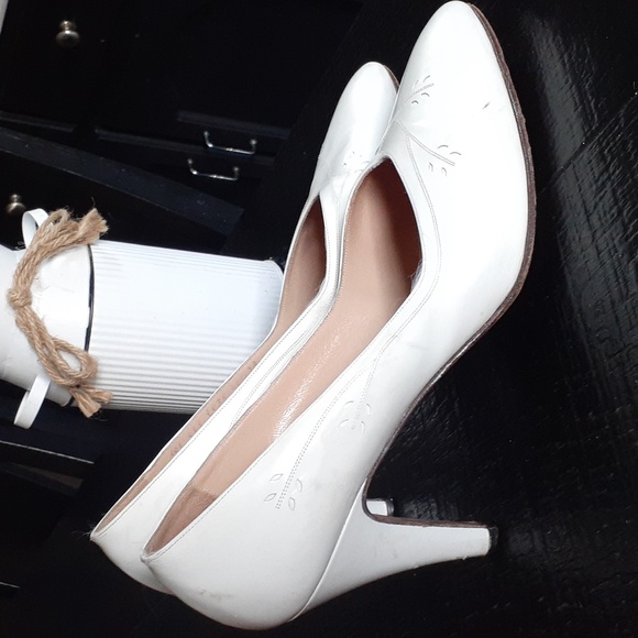 GUCCI VINTAGE HEELS - Picture 3 of 12